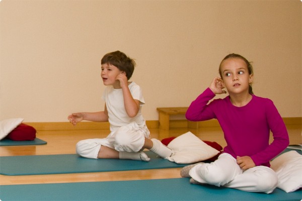 Clase de Yoga para Niños y Jóvenes @ Escuela Kundalini Yoga Zaragoza | Zaragoza | Aragón | España
